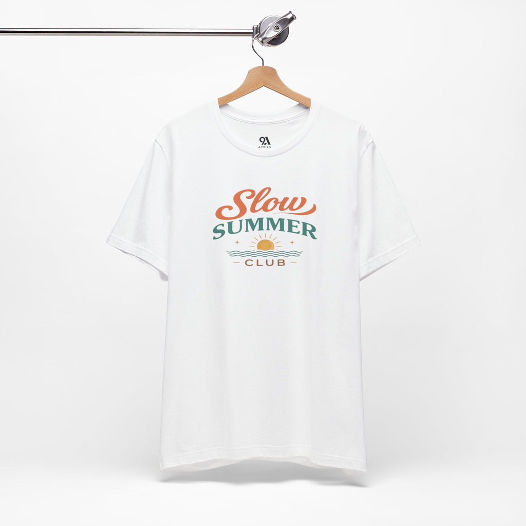 Slow Summer Club T-Shirt | Minimalistisches Ästhetik T-Shirt | Küstenurlaub Outfit | Unisex Relaxed Fit